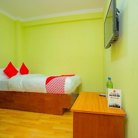 Oyo 589 Hotel Trimurti Káthmándú Exteriér fotografie
