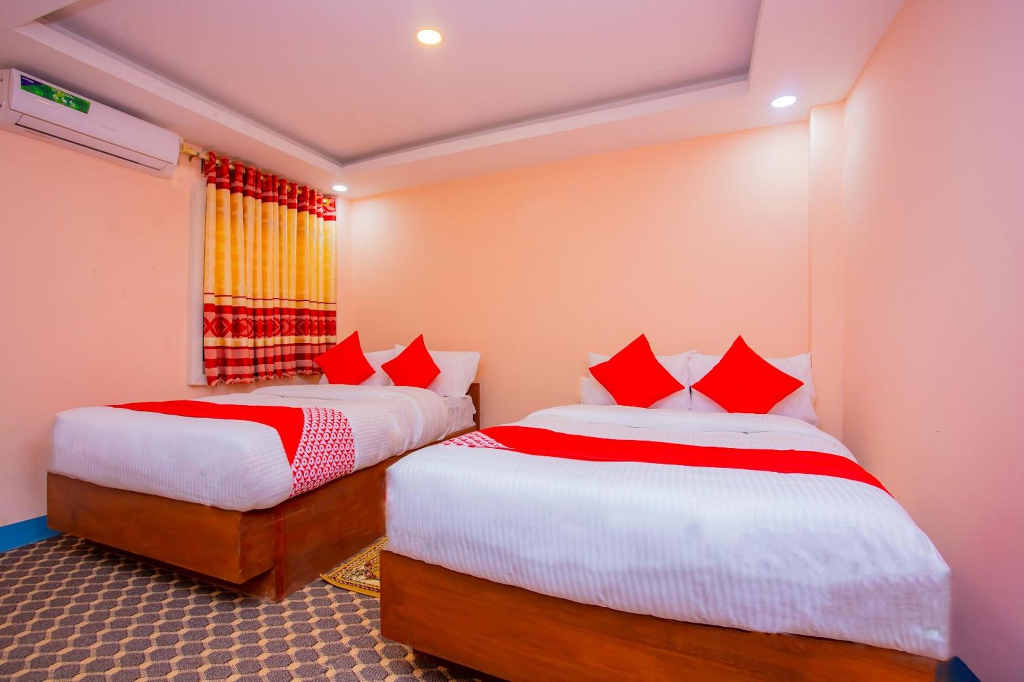 Oyo 589 Hotel Trimurti Káthmándú Exteriér fotografie