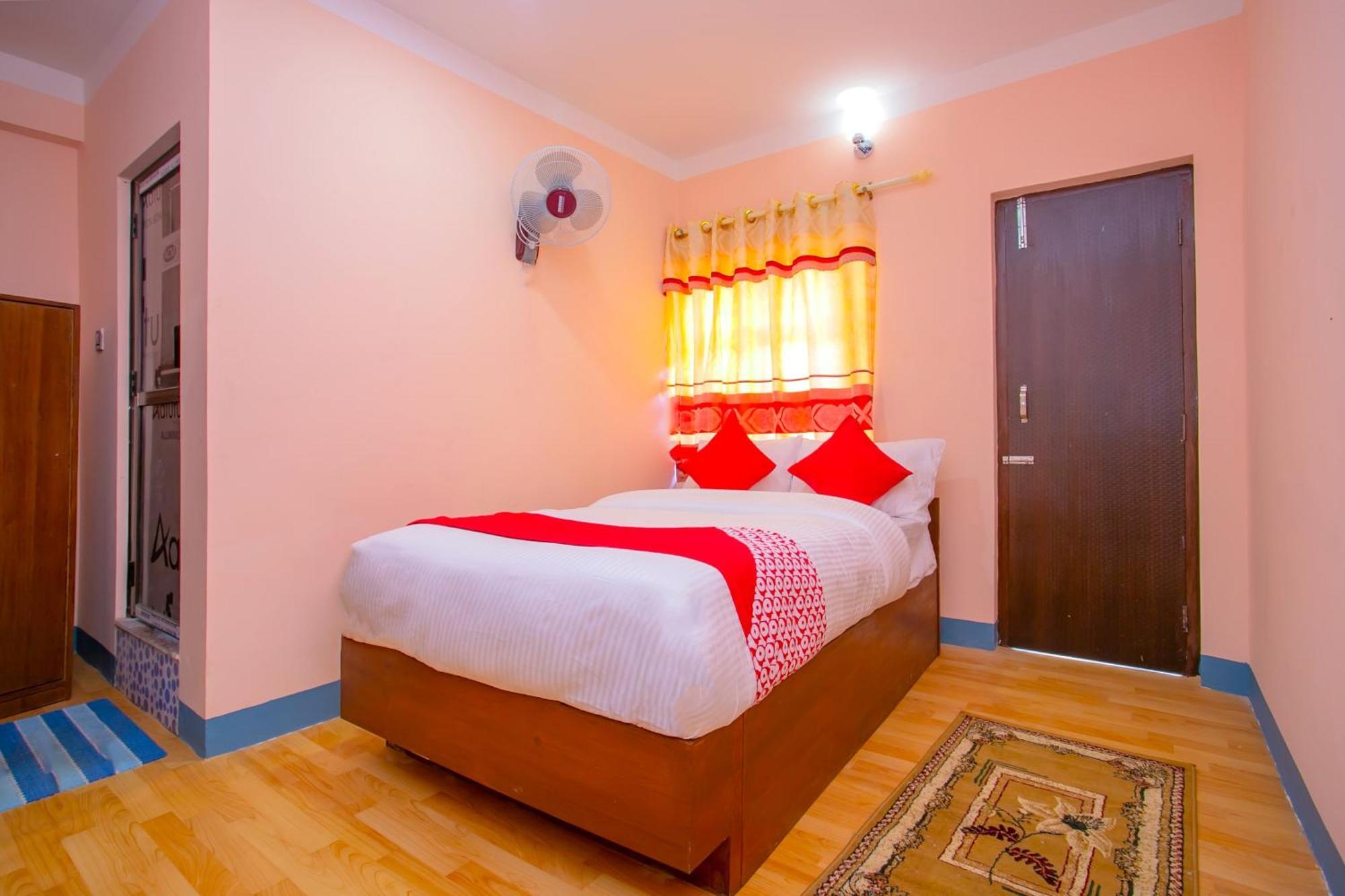 Oyo 589 Hotel Trimurti Káthmándú Exteriér fotografie