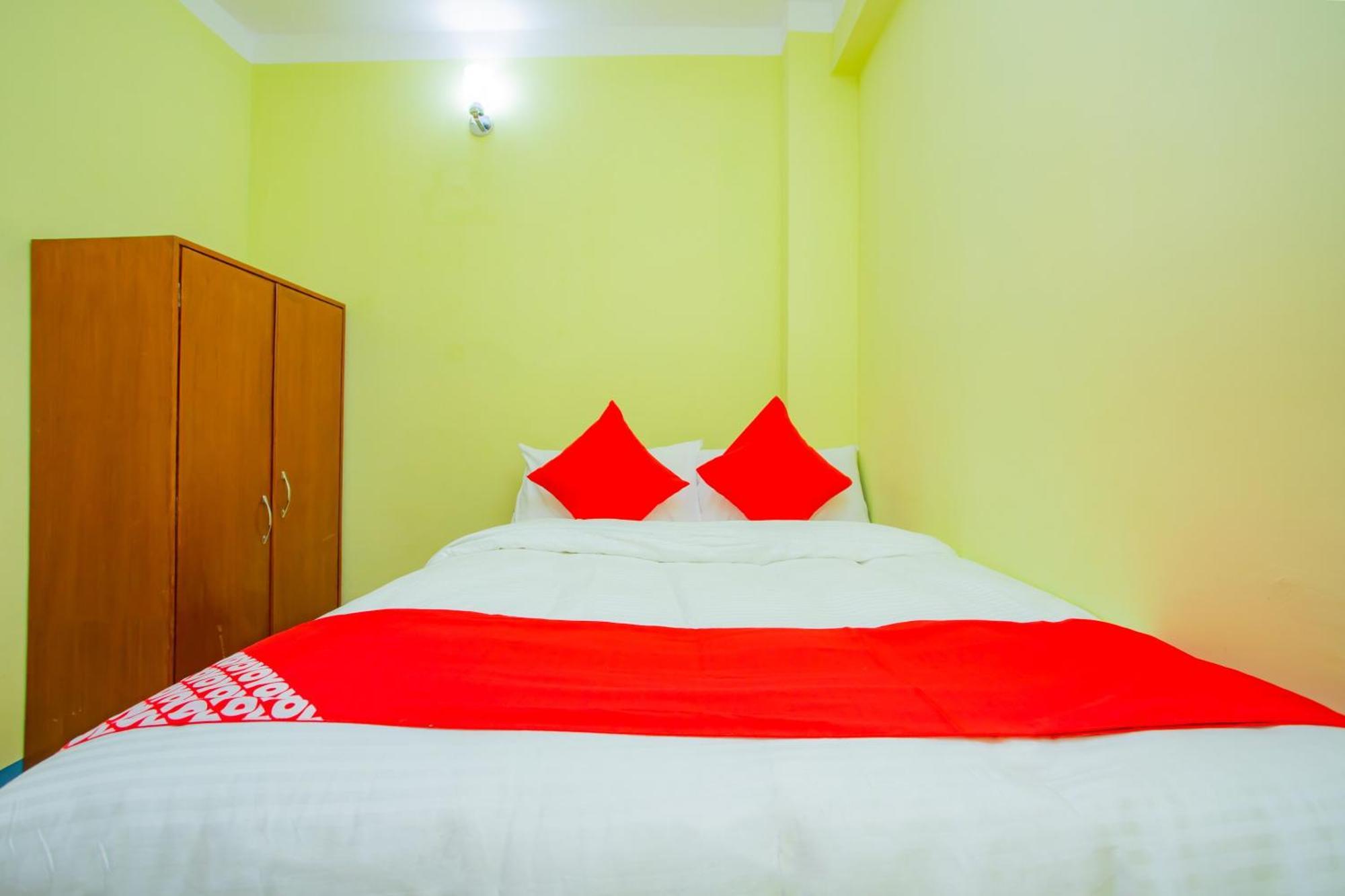 Oyo 589 Hotel Trimurti Káthmándú Exteriér fotografie