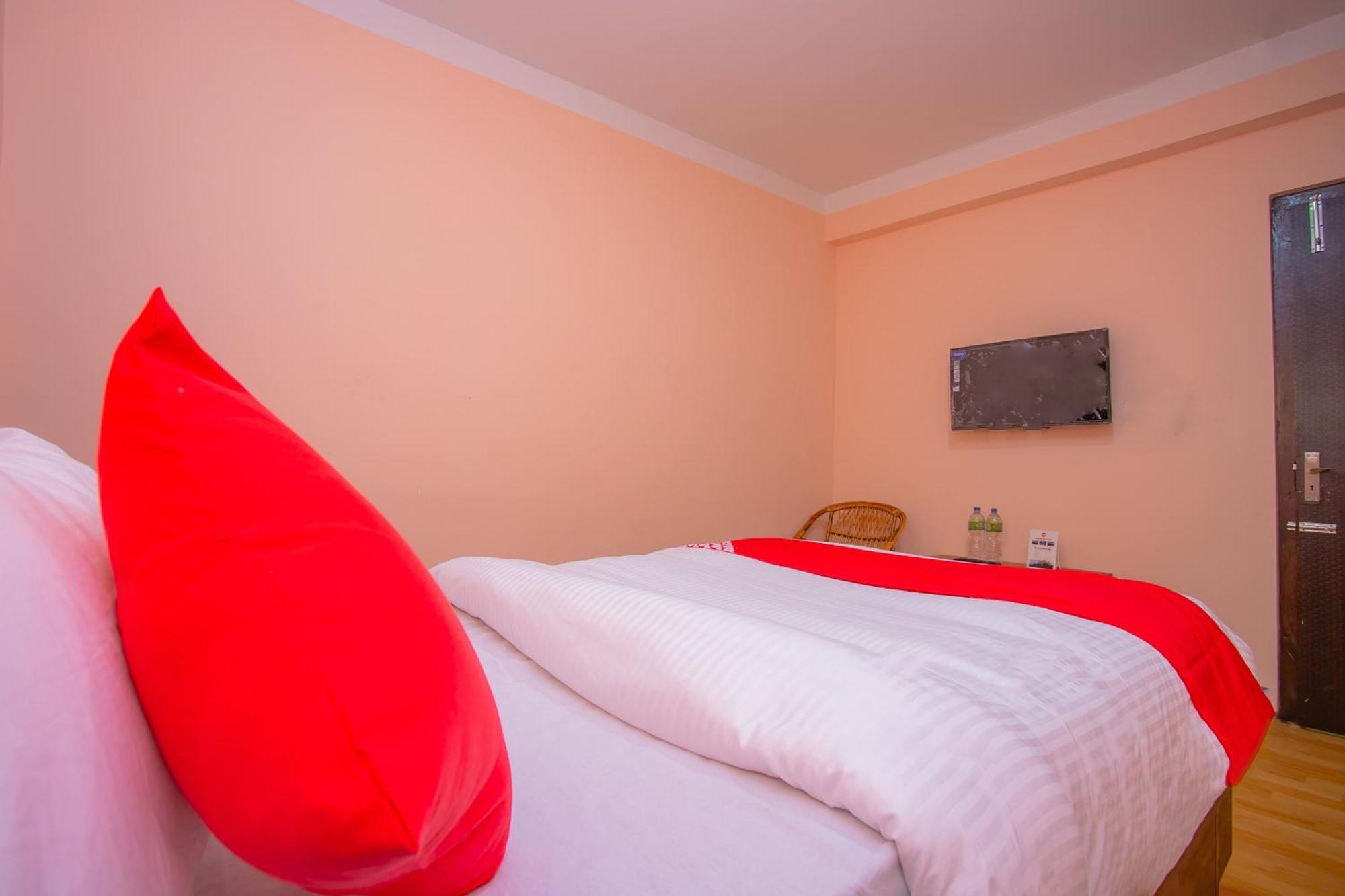 Oyo 589 Hotel Trimurti Káthmándú Exteriér fotografie
