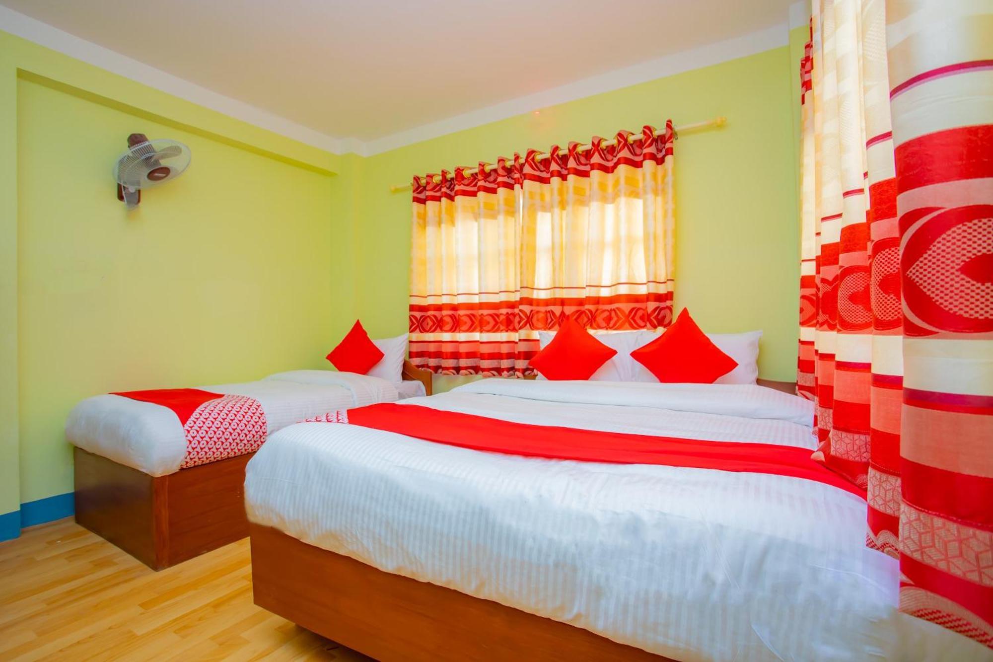 Oyo 589 Hotel Trimurti Káthmándú Exteriér fotografie