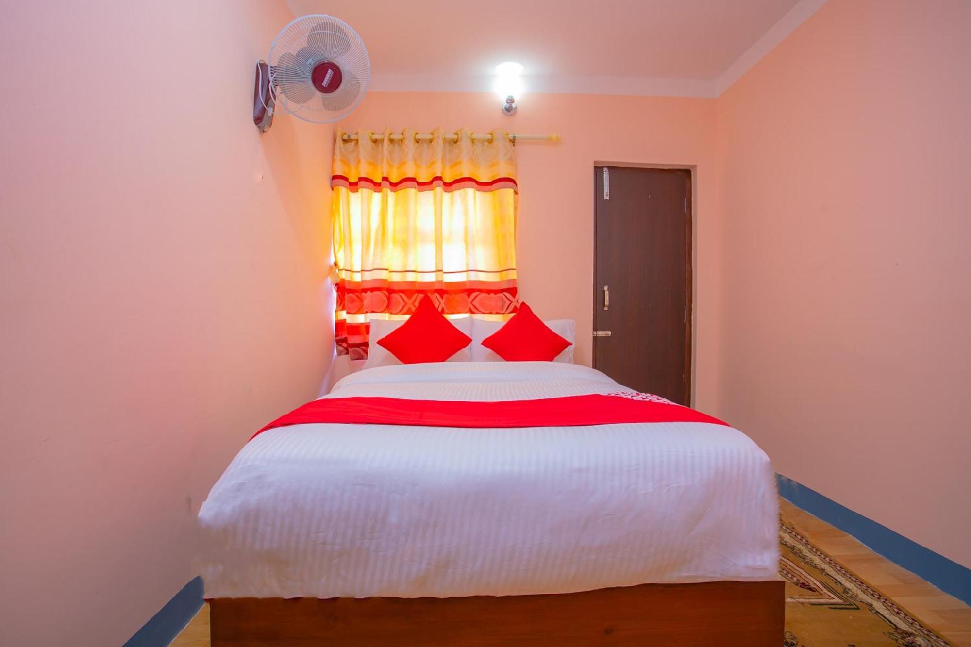 Oyo 589 Hotel Trimurti Káthmándú Exteriér fotografie