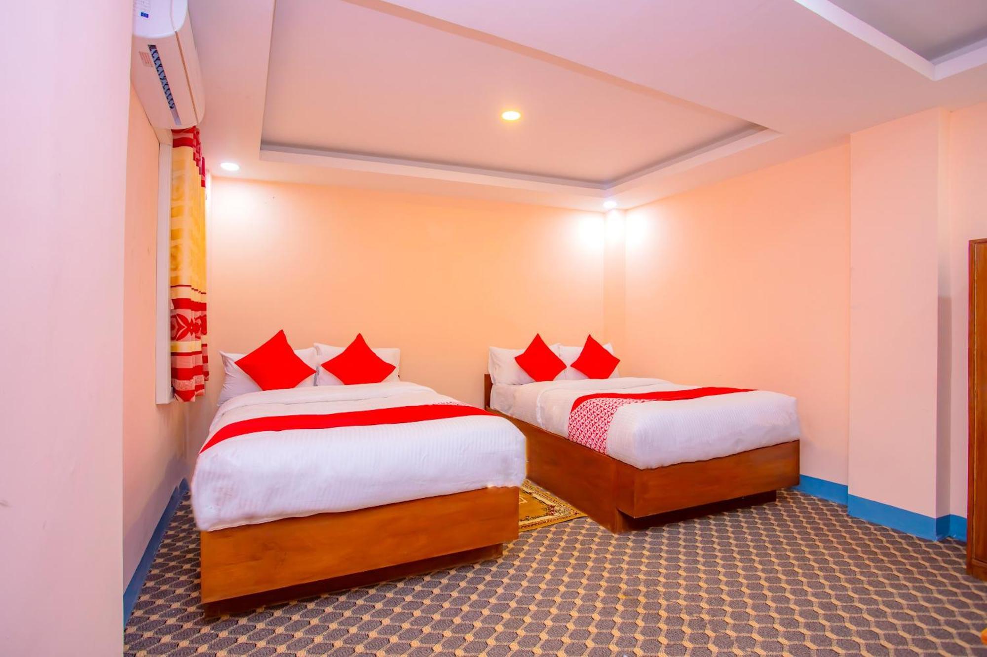 Oyo 589 Hotel Trimurti Káthmándú Exteriér fotografie